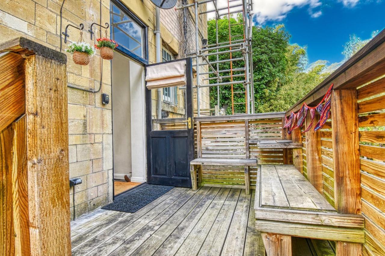 2 Bedroom Apartment In Bath City Centre With Garden & Free Parking Zewnętrze zdjęcie
