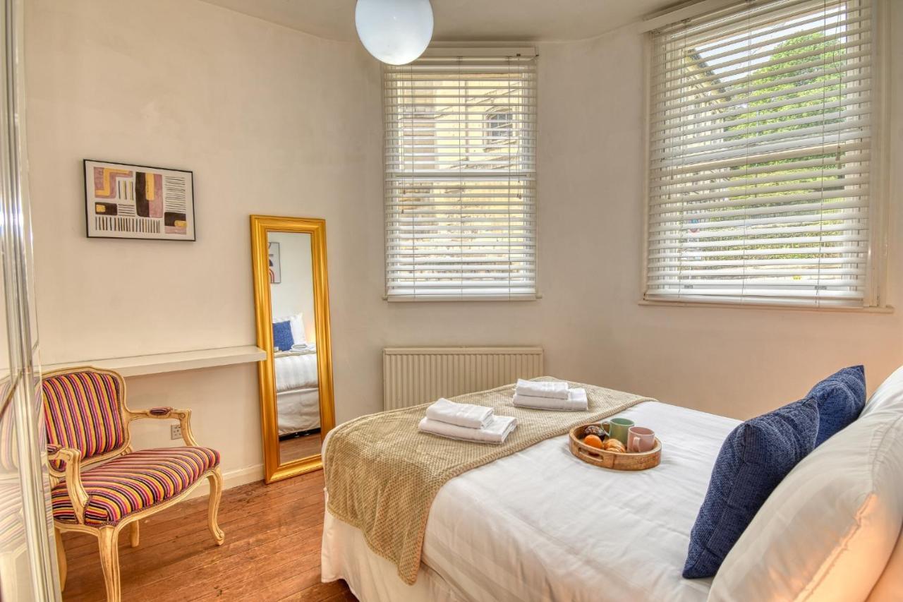 2 Bedroom Apartment In Bath City Centre With Garden & Free Parking Zewnętrze zdjęcie